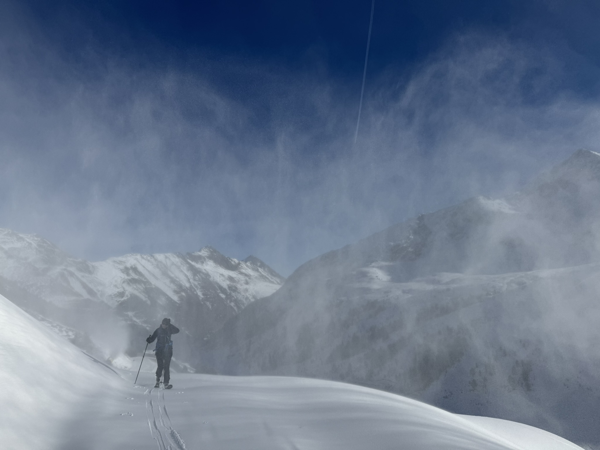 hero-img-01 img-9367