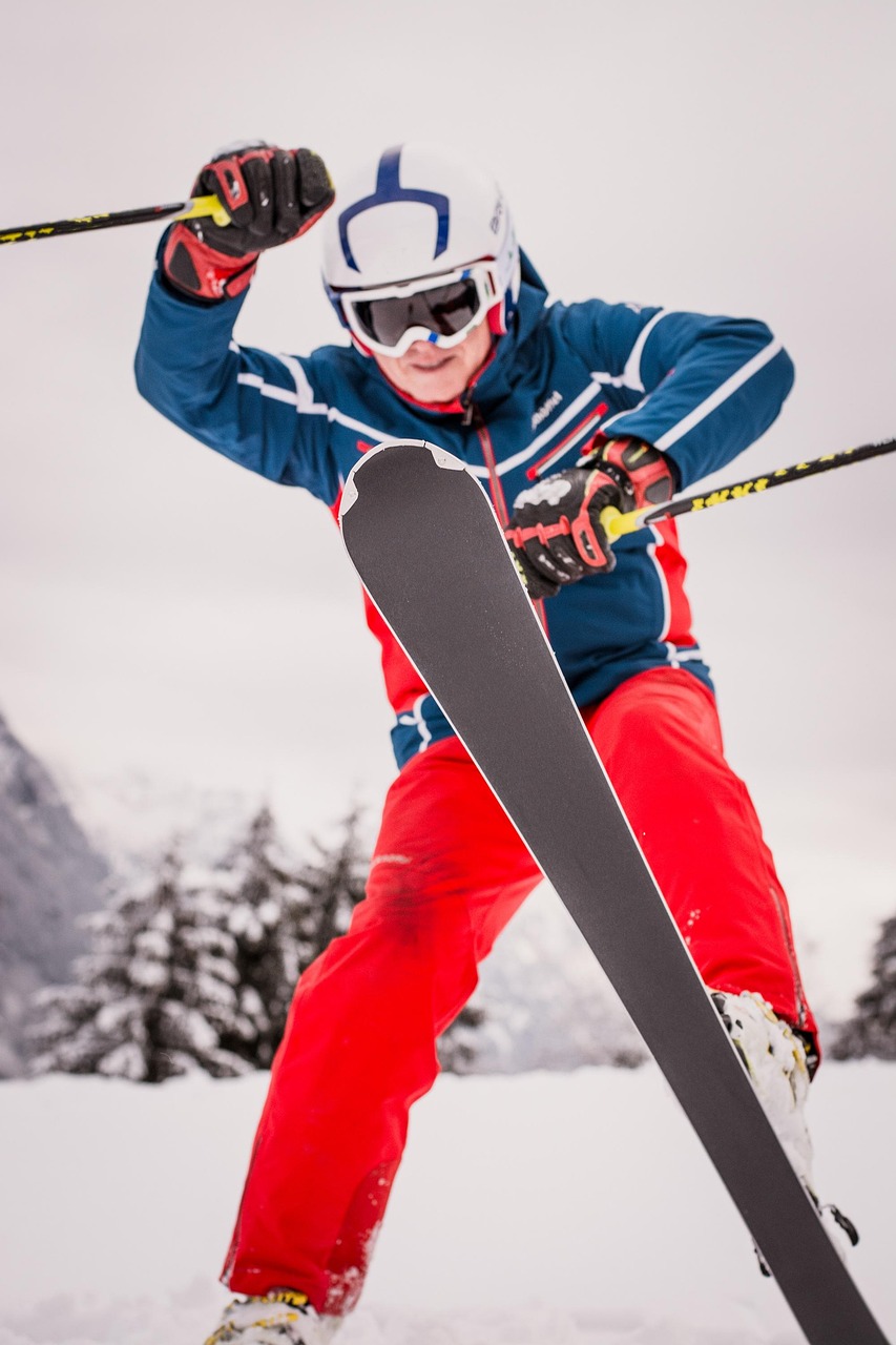 man, skier, snow, nature, to ski, winter, ski, person, human, action, move, sports